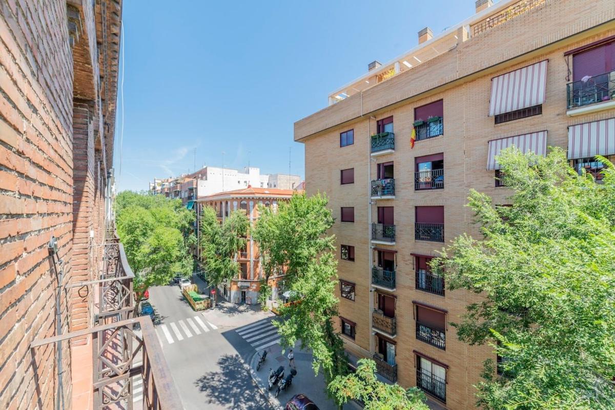 Encantador Apartamento Atocha マドリード エクステリア 写真