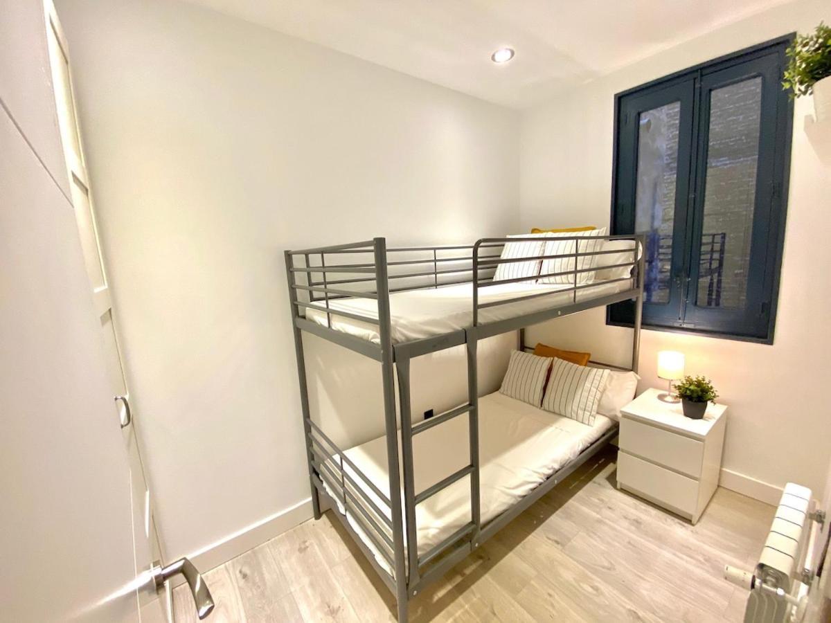 Encantador Apartamento Atocha マドリード エクステリア 写真