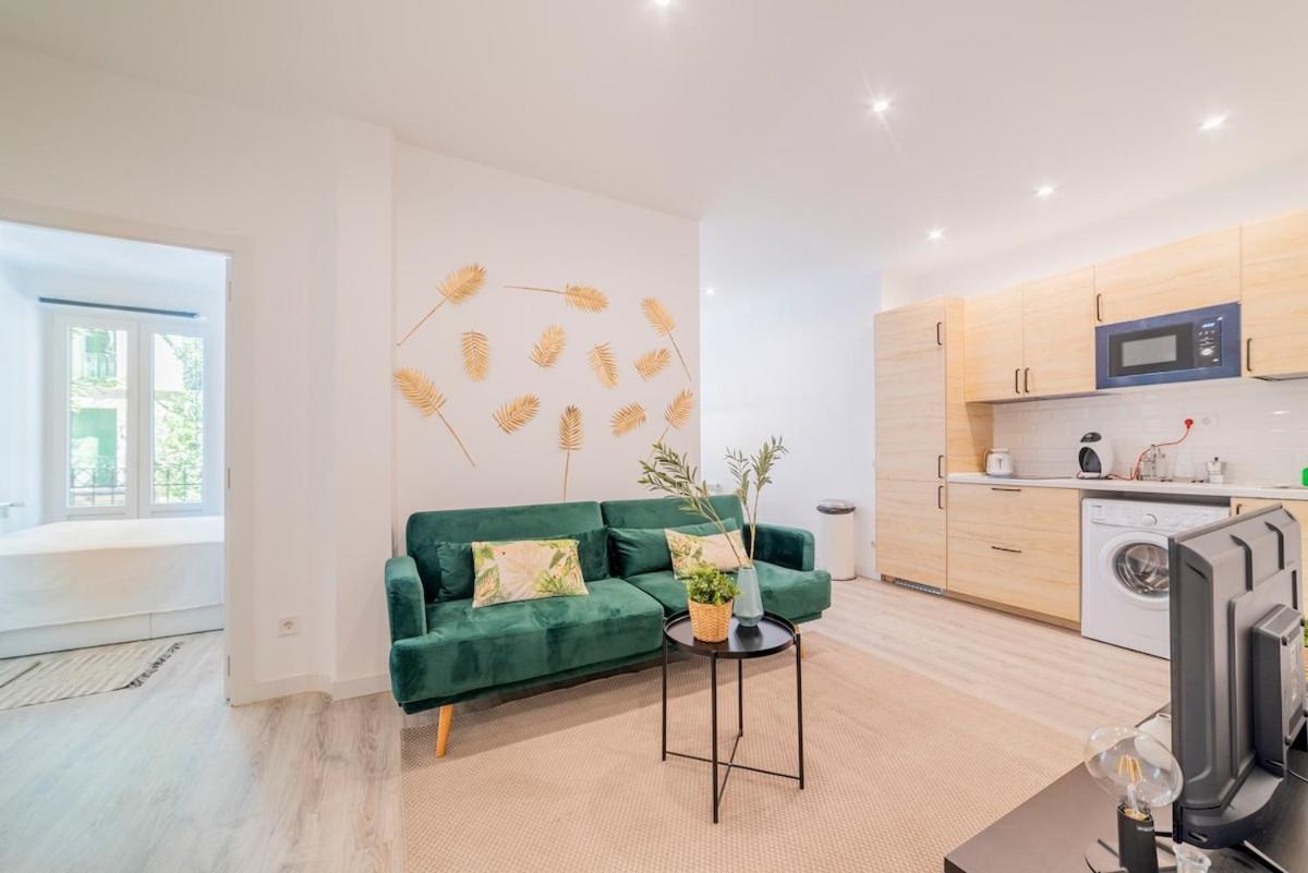 Encantador Apartamento Atocha マドリード エクステリア 写真