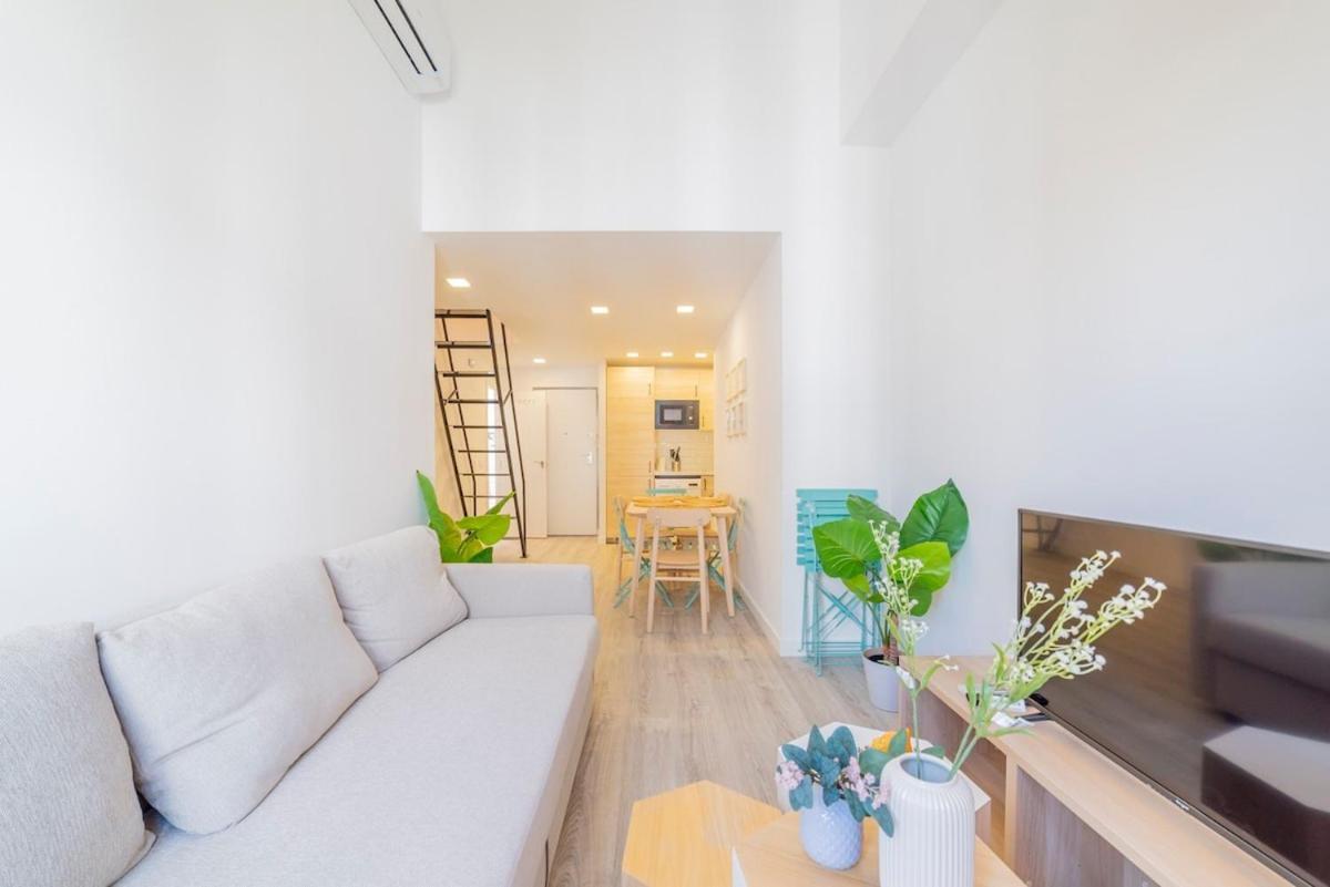 Encantador Apartamento Atocha マドリード エクステリア 写真