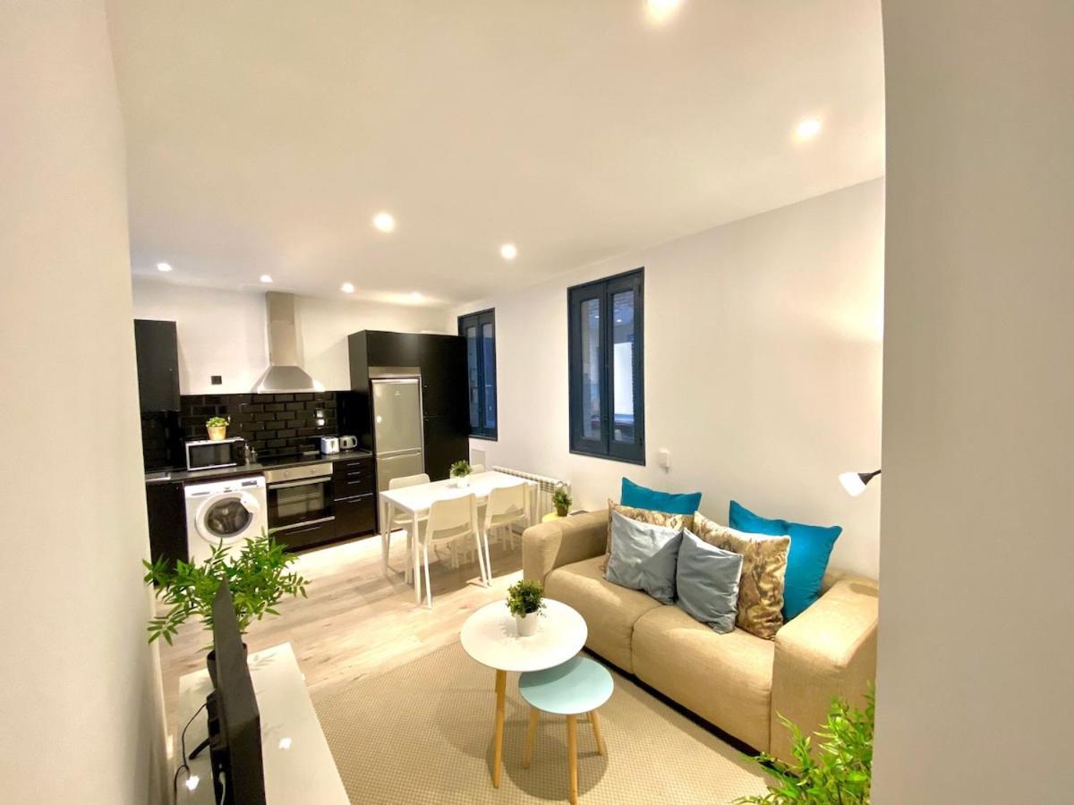 Encantador Apartamento Atocha マドリード エクステリア 写真